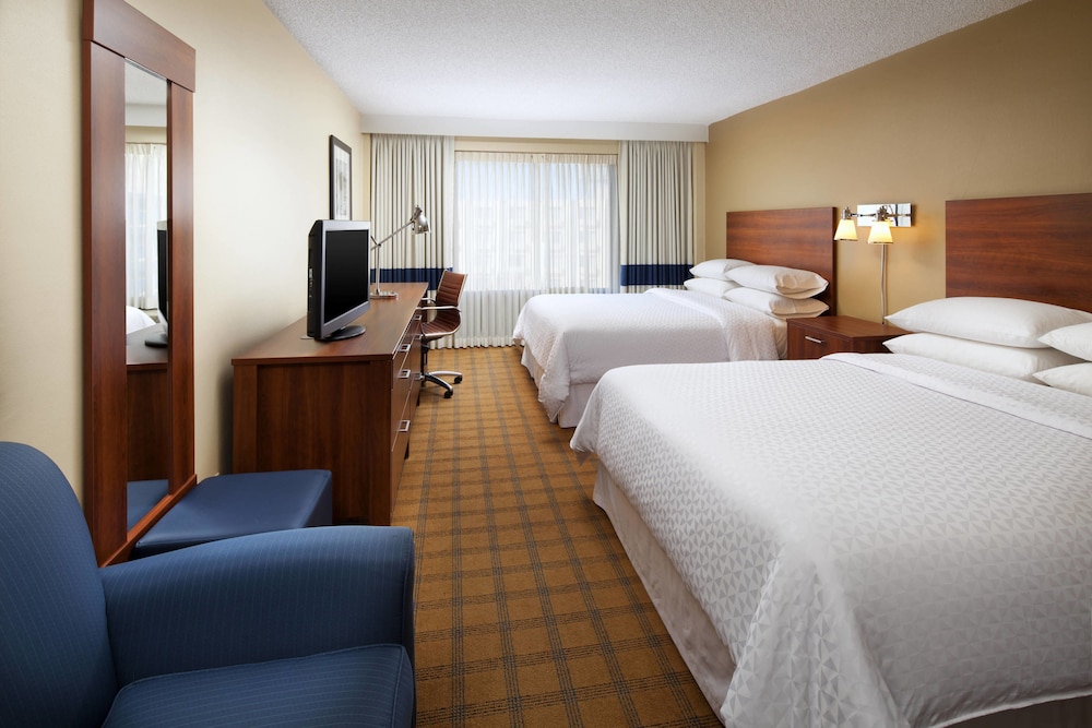 Four Points by Sheraton Los Angeles International Airport - photo 11