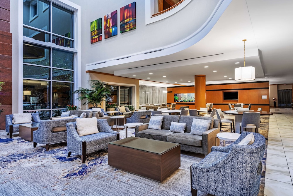 Embassy Suites by Hilton Houston Energy Corridor - photo 4