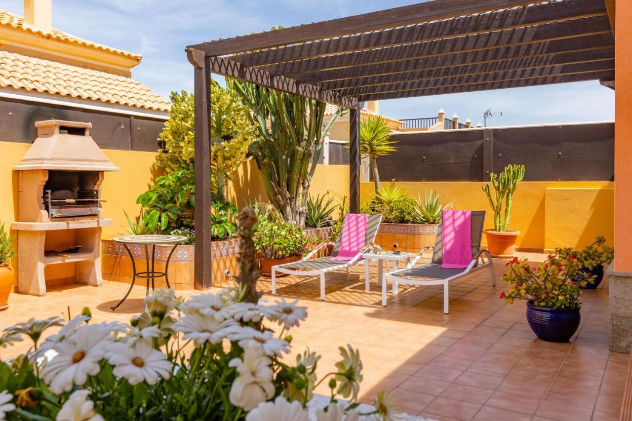 Villa Bella Lucia Luxury 2 — 4-Star Luxury Hotel in Corralejo, Spain
