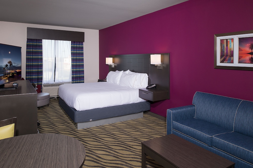 Holiday Inn Express Hutchinson by IHG - photo 9