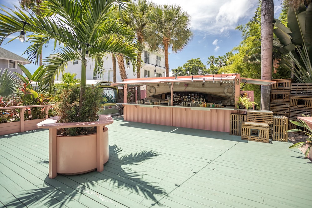 Miami River Inn by Renzzi - photo 66