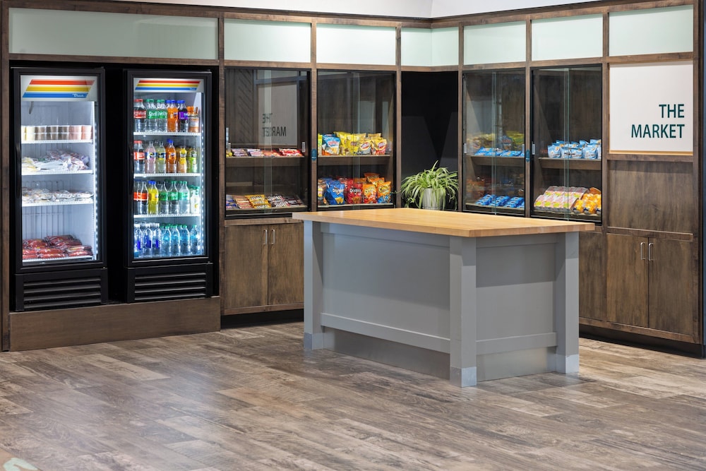 Holiday Inn Hotel & Suites Savannah Airport Pooler - photo 34