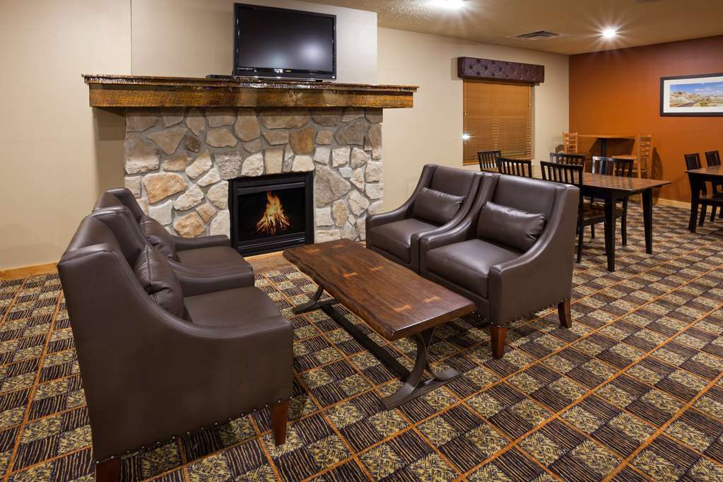 AmericInn by Wyndham Fargo Medical Center - photo 4
