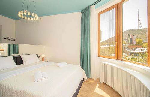 Panoramic Studio Apt in Tbilisi Center By Wehost — 4-Star Luxury Hotel in Tbilisi, Georgia