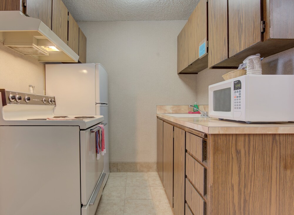 Redmond Inn - photo 15