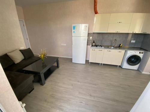 Nikas apartment with balcony in old Tbilisi