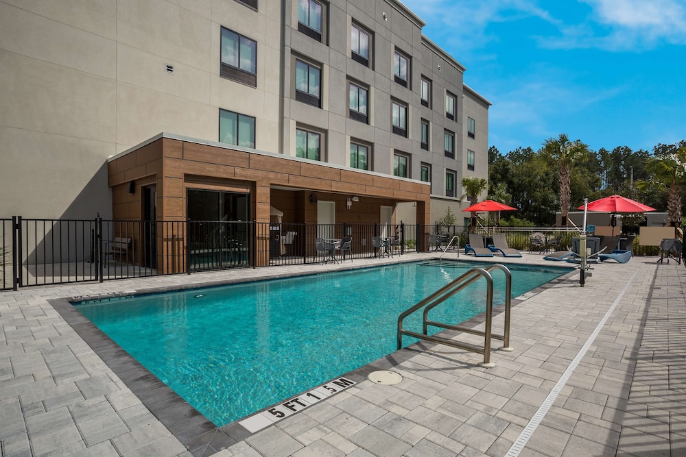 Hampton Inn & Suites by Hilton Ruskin I 75 - photo 45