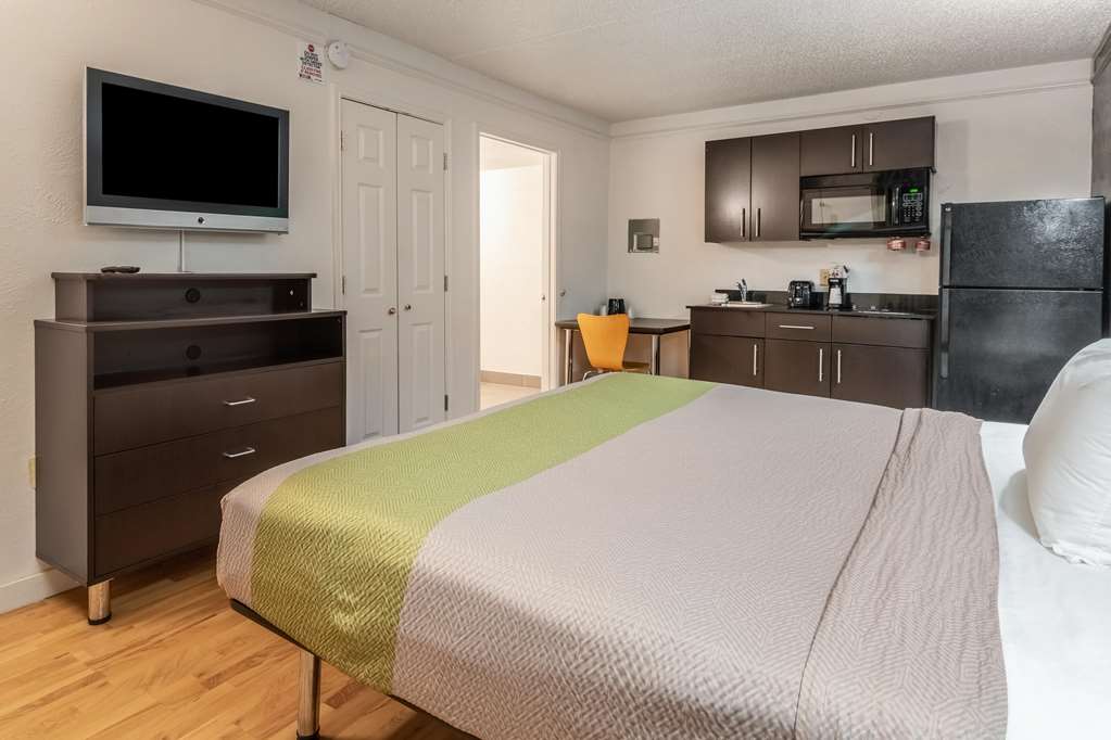 Studio6 Fort Worth TX West Medical Center - photo 14