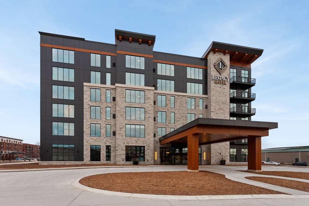 Legacy Hotel Trademark Collection By Wyndham - photo 9