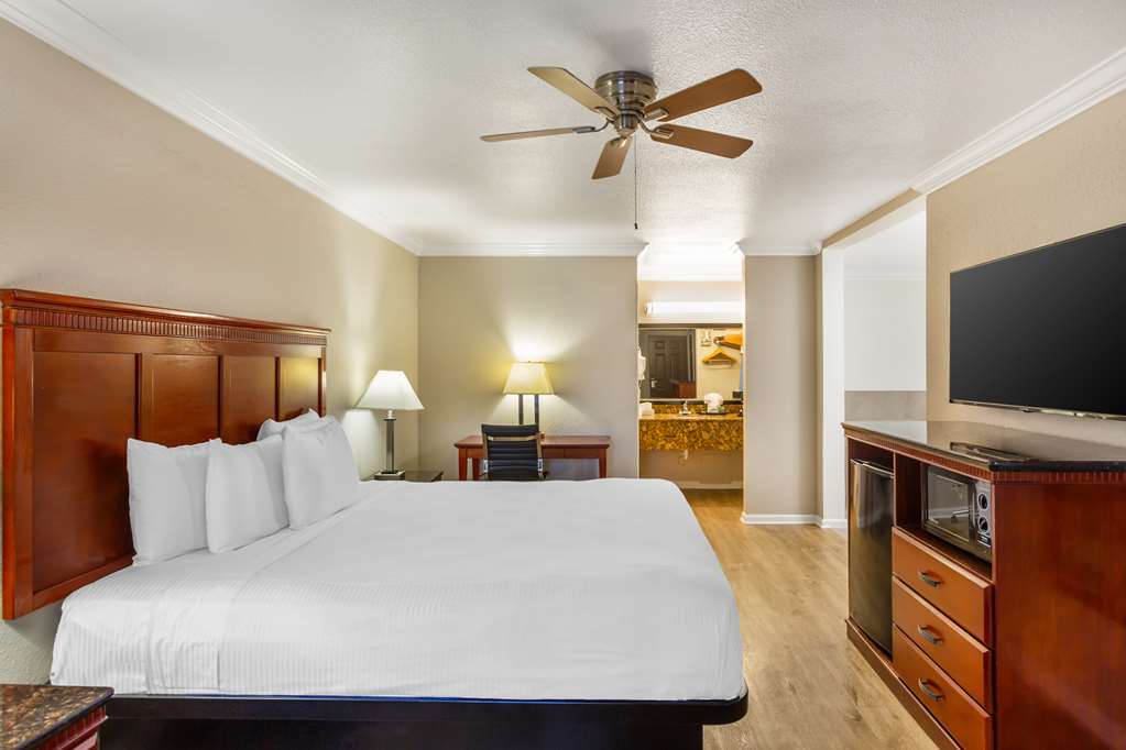 Best Western Heritage Inn - photo 17