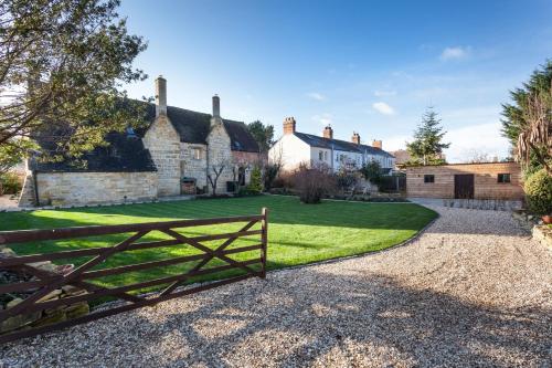 The Gables - carbon neutral hotel in Evesham