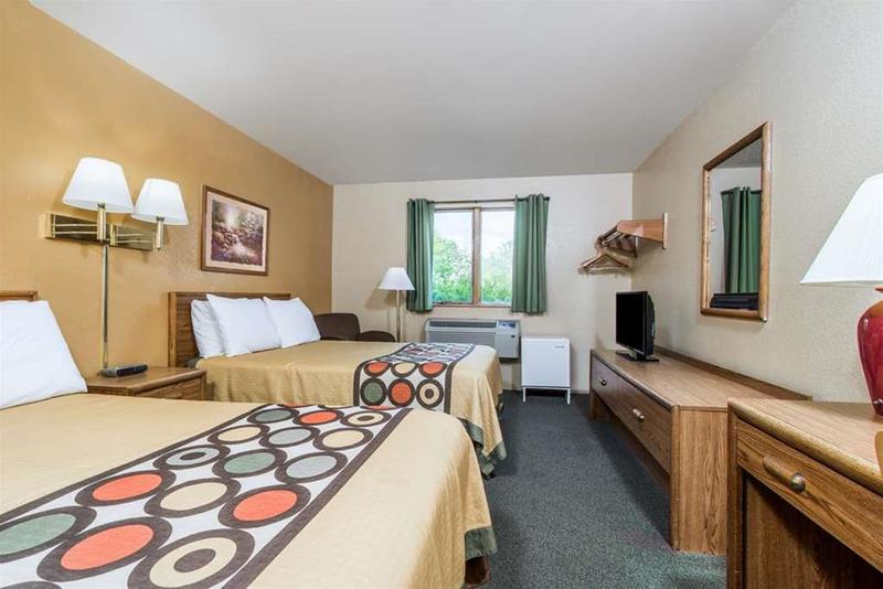Coratel Inn and Suites by Jasper Stillwater - photo 9