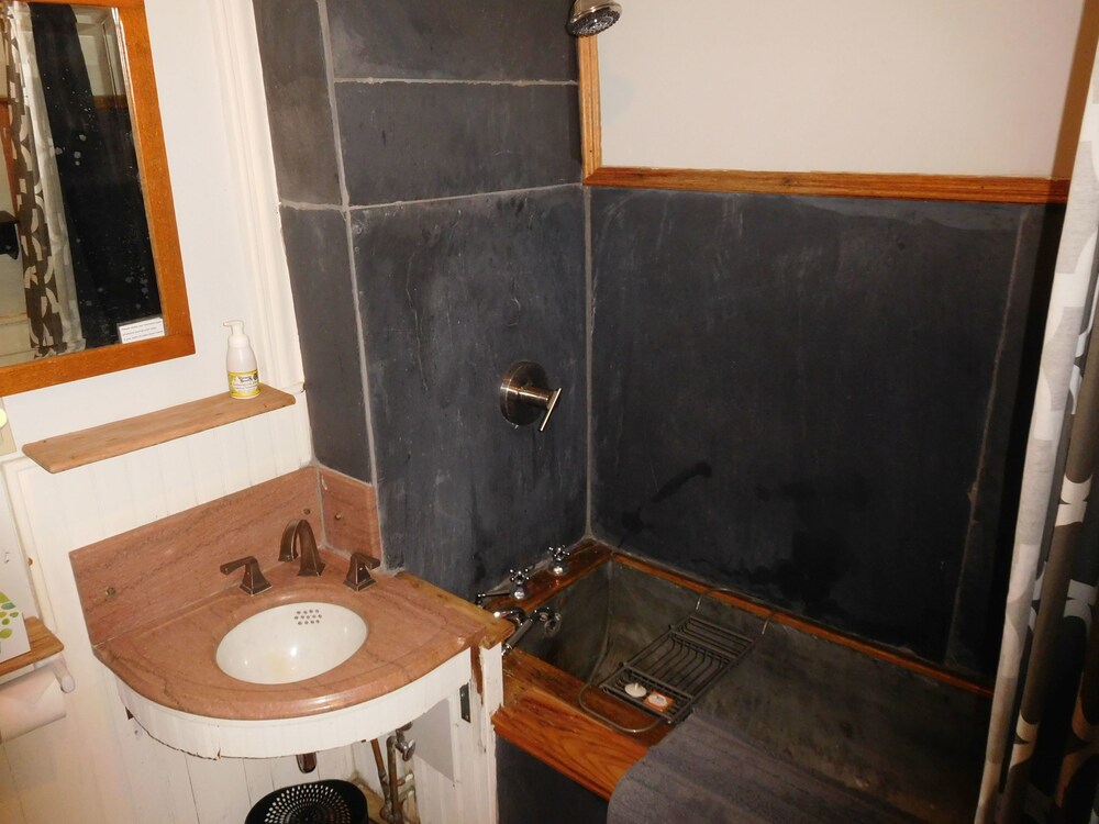 Mt. Philo Inn - photo 87