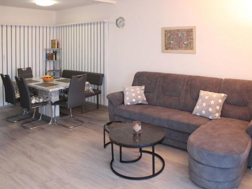 Ferienhaus Nr 134 Kategorie Komfort Feriendorf Hochbergle Allgäu — hotel in Lechbruck