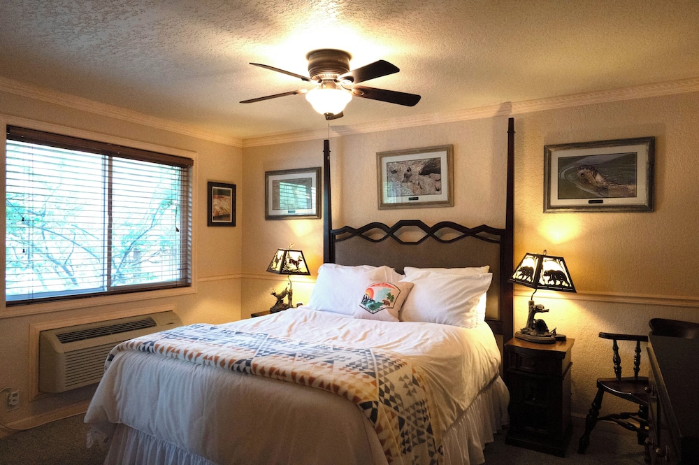 Yellowstone Gateway Inn - photo 14