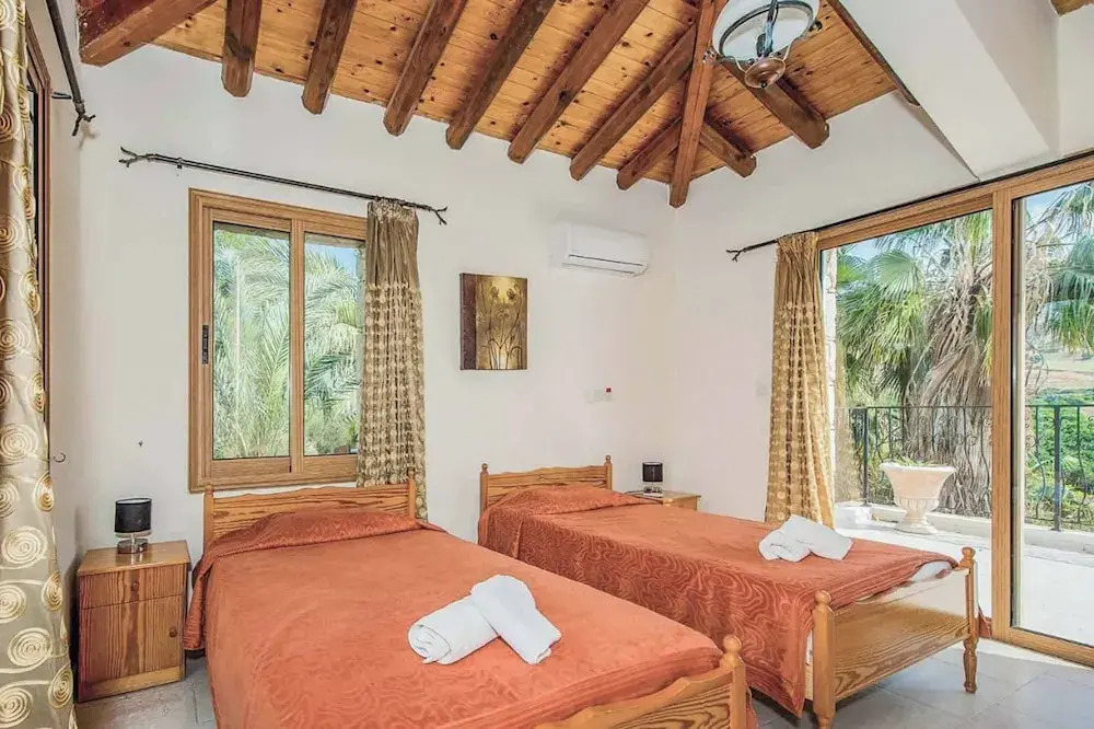 Anna Maria Villa
