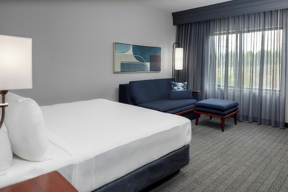 Courtyard by Marriott Pittsburgh Greensburg - photo 5