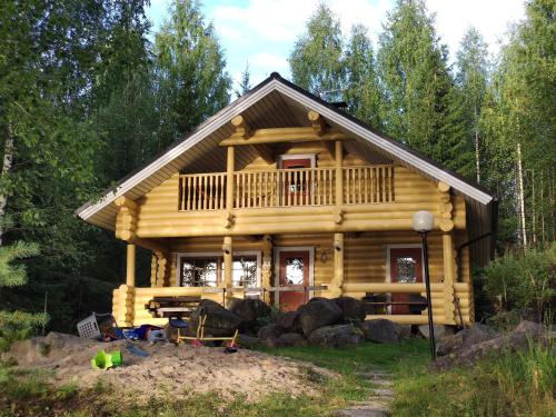 Huvila Kivitasku Arkea Pakoon - carbon neutral hotel in Unknown City
