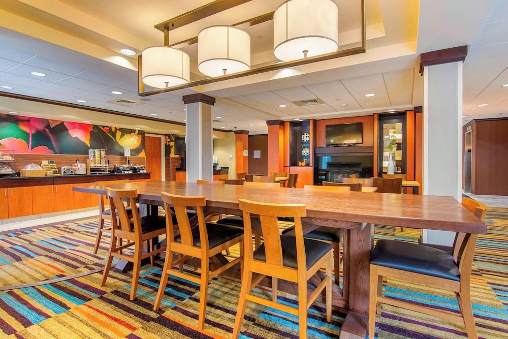 Fairfield Inn & Suites by Marriott Hooksett - photo 27