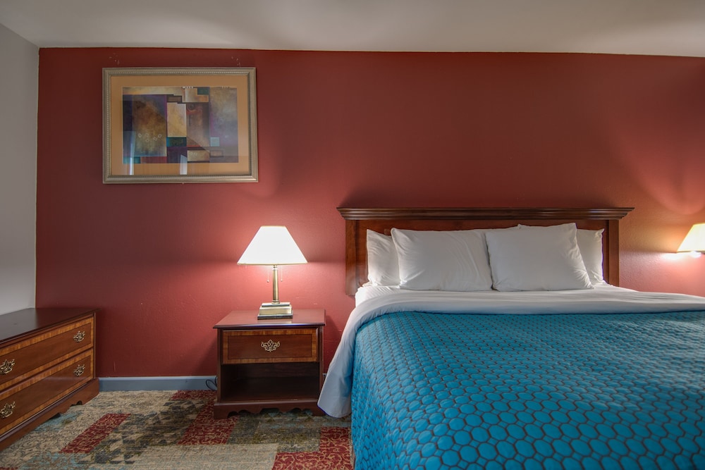 Americas Best Value Inn Hayward - photo 26