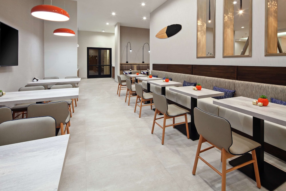 Homewood Suites by Hilton San Diego Central - photo 43