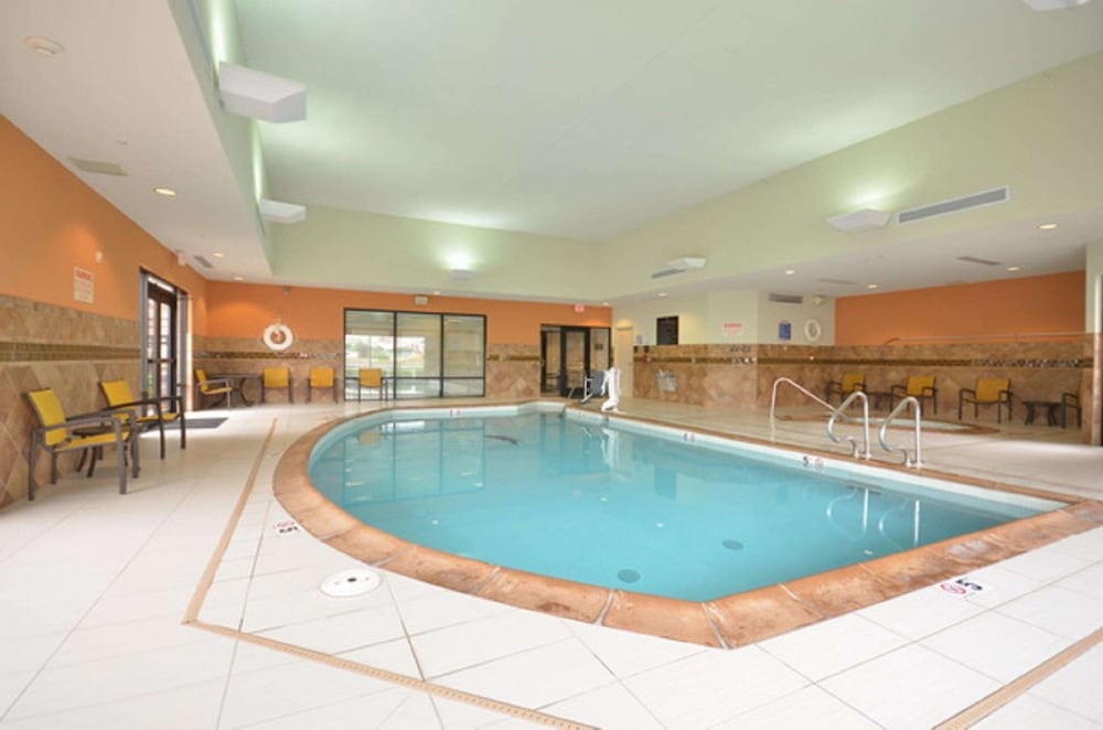 Hampton Inn & Suites Tulsa Catoosa - photo 35