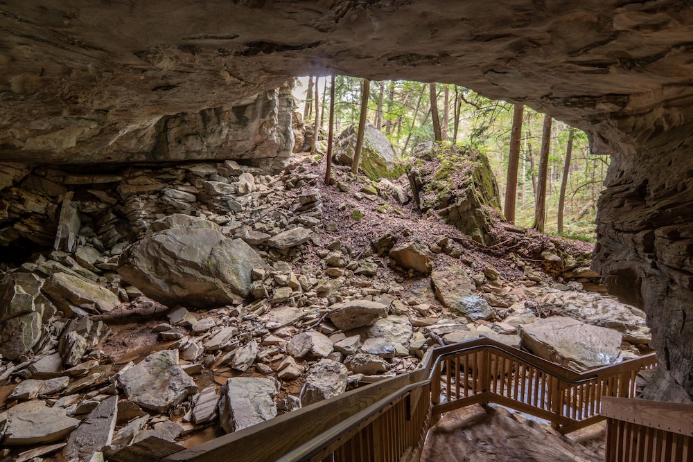 Carter Caves State Resort Park - photo 86
