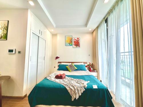 Deluxe Studio Vinhomes Green Bay Near My Dinh and Dcapital — 4-Star Luxury Hotel in Hanoi, Vietnam