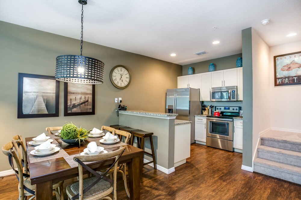 West Lucaya Resort 3 Bedroom Vacation Townhome - photo 22