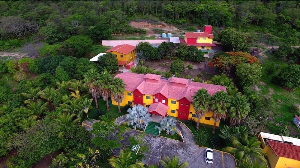 Hotel Tamburil — Salinas