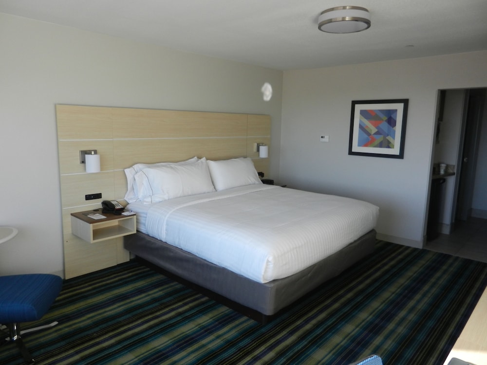 Holiday Inn Express & Suites Phoenix West Buckeye by IHG - photo 7