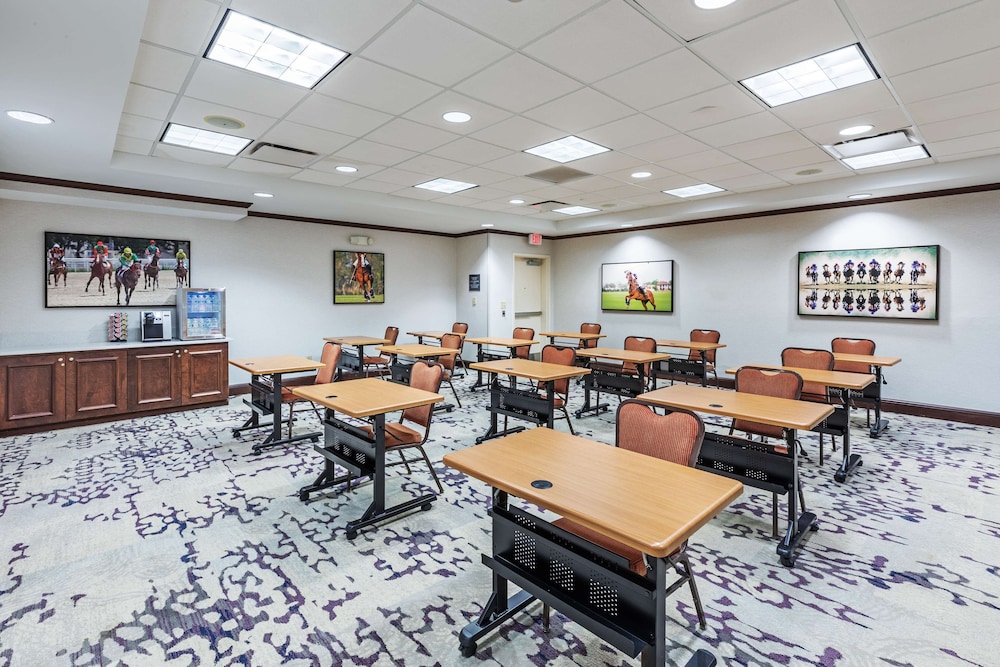 Hilton Garden Inn Aiken - photo 30