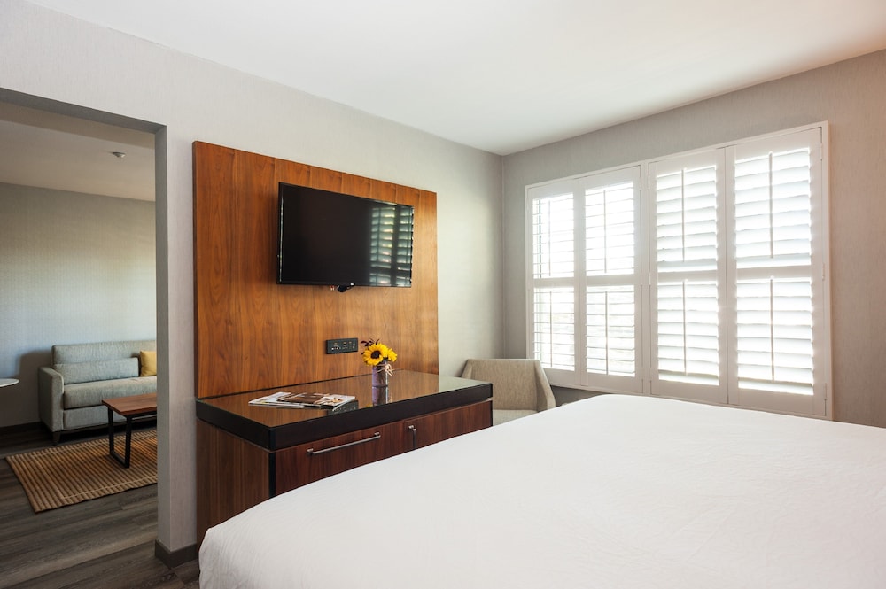 Hotel Indigo Napa Valley by IHG - photo 28