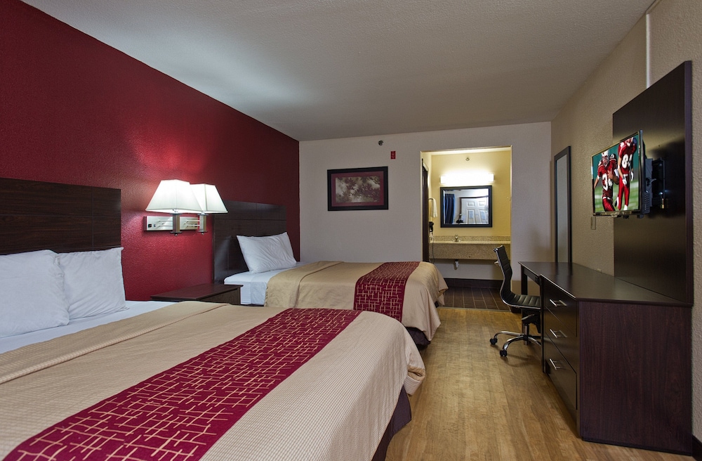 Red Roof Inn Corpus Christi South - photo 8
