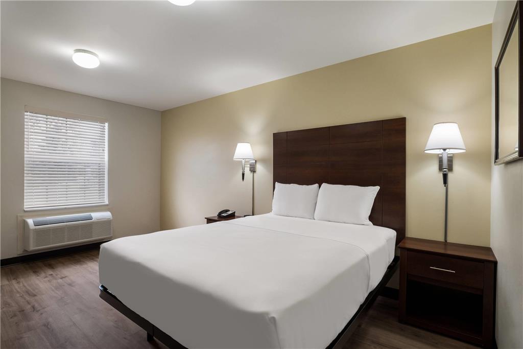 Suburban Studios Denver Central Arvada - photo 22