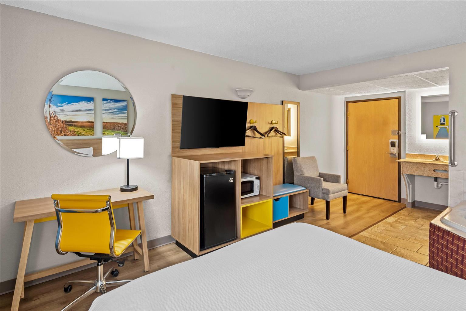 Days Inn by Wyndham Ames - photo 25