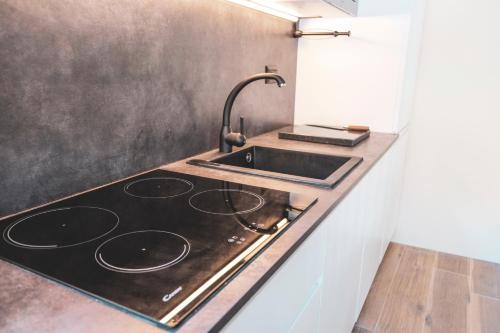 Suite Yenne 2 — 4-Star Luxury Hotel in Cagliari, Italy