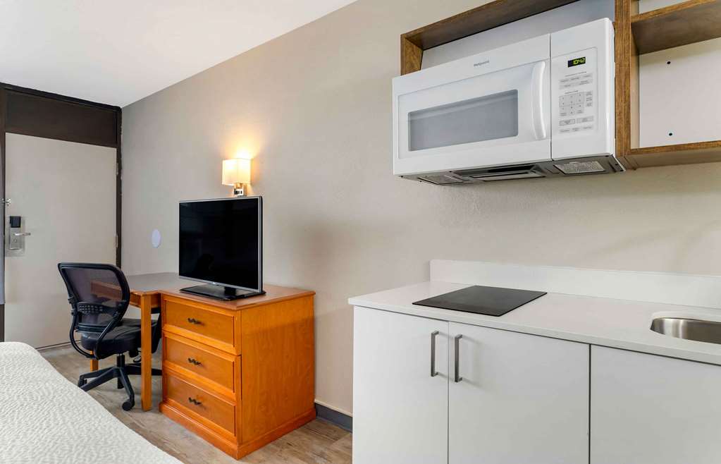 Extended Stay America Suites Bristol - photo 28