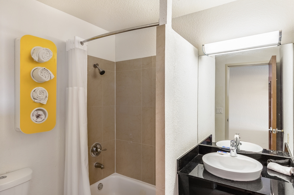 Motel6 Dallas TX South - photo 14