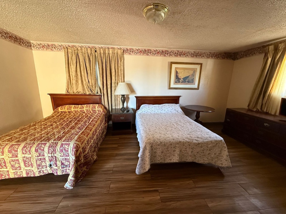 Springs Inn - photo 22