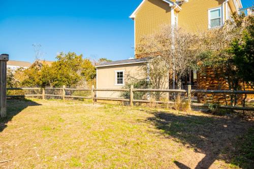 Splendid Days by Oak Island Accommodations - photo 7
