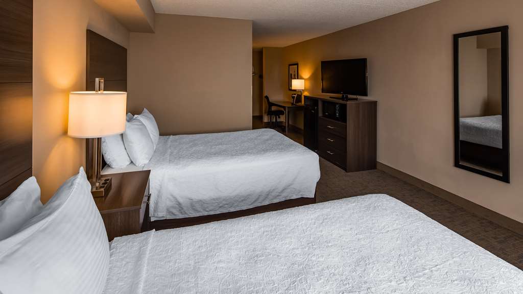 Best Western East Towne Suites - photo 3