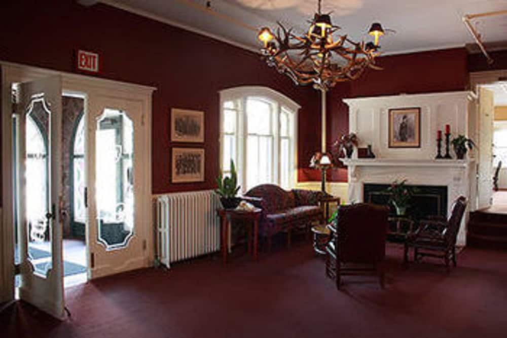 The Historic Redstone Inn - photo 49