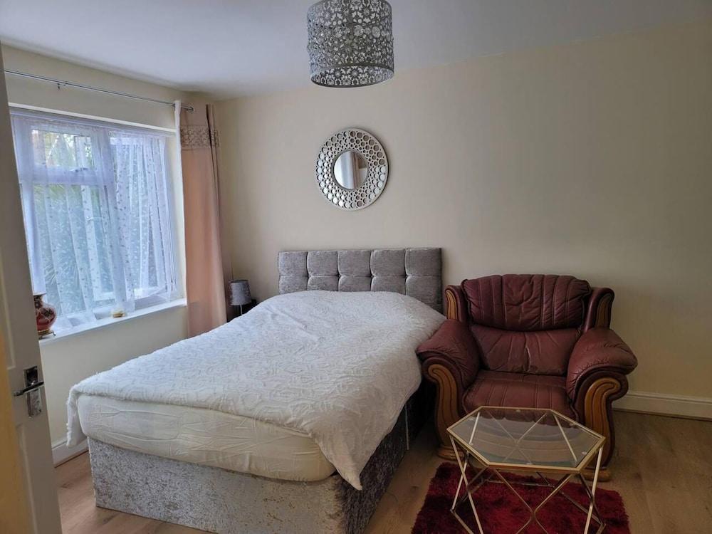 Lovely Studio in Town Centre in Reading, United Kingdom