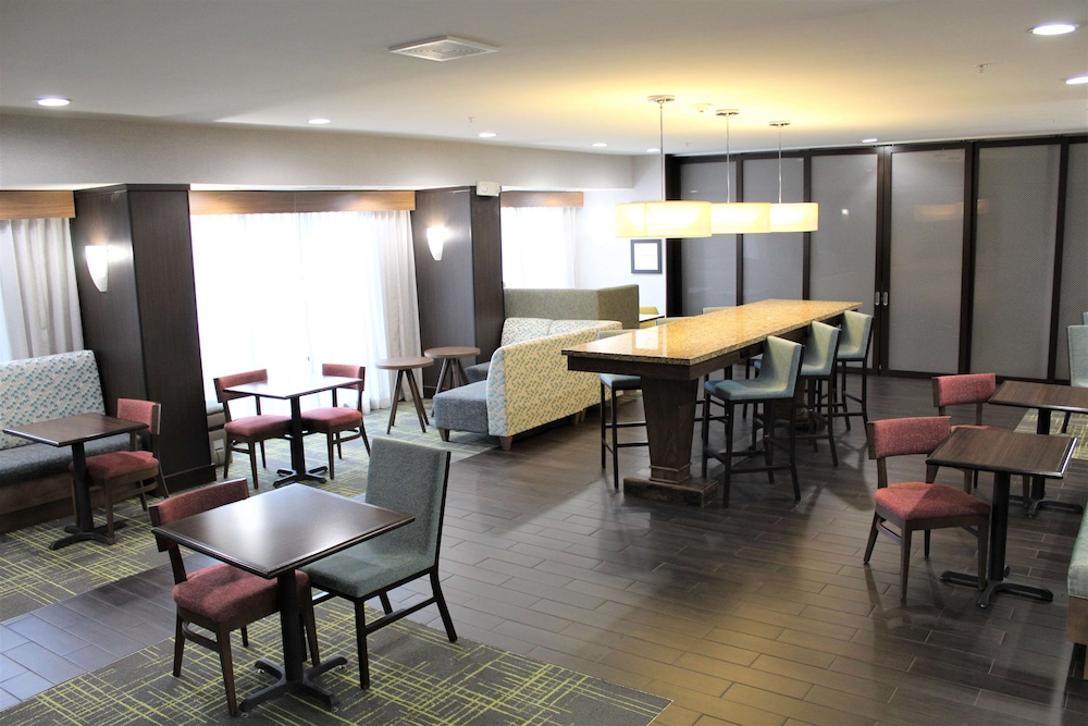 Hampton Inn Indianapolis NW Zionsville - photo 41