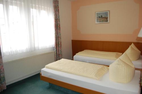 Hotel garni St. Marien — hotel in Naumburg