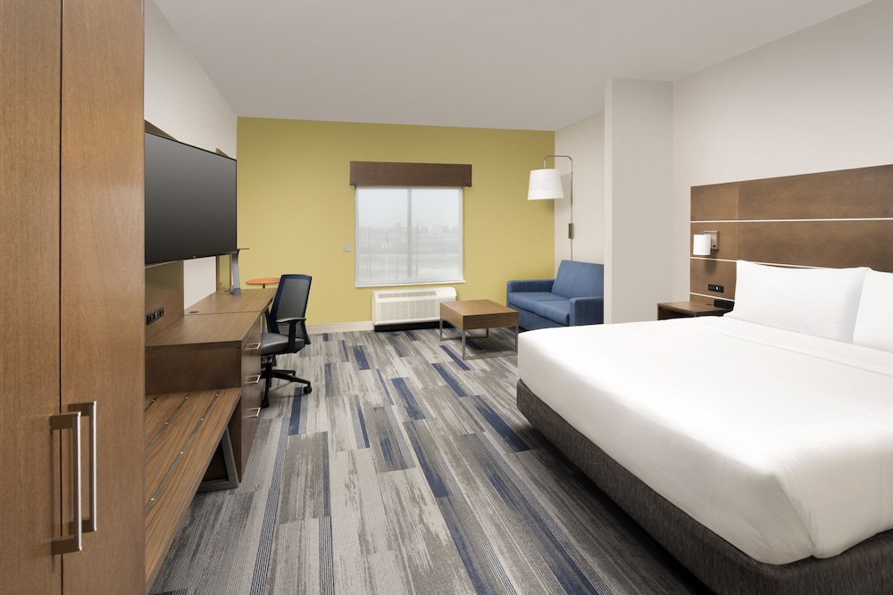 Holiday Inn Express & Suites San Antonio North Windcrest by IHG - photo 7