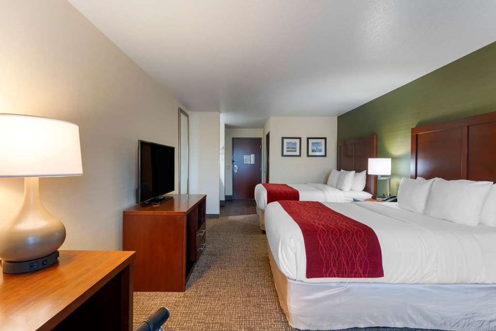 Comfort Inn & Suites Salem Northeast - photo 7