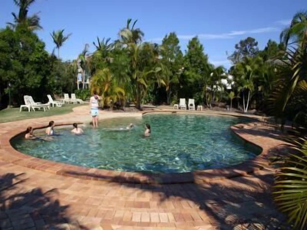 Bay Hideaway Resort - last minute hotel in Eli Waters