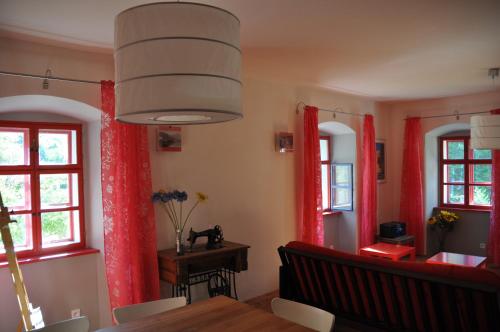 Cerveny Dom — Unknown City — photo 2